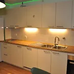 Monteurzimmer Karma גלזנקירכן