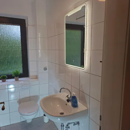 Hostel Monteurzimmer Karma *