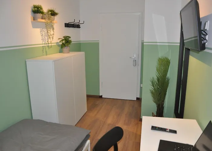 Monteurzimmer Karma Hostel